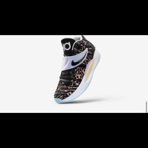 Brand New*  Kevin Durant Unisex Nike Sneakers. Very comfortable!